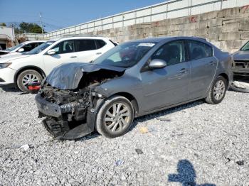  Salvage Mazda 3
