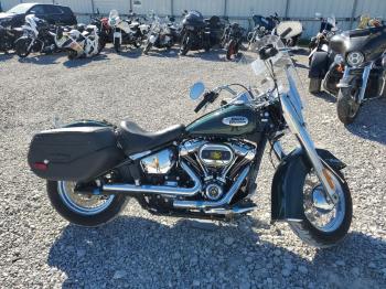  Salvage Harley-Davidson Flhcs