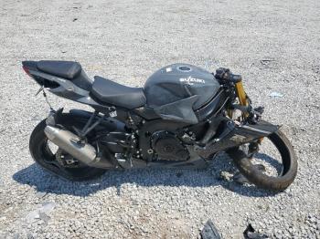  Salvage Suzuki Gsxr750