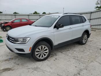  Salvage Volkswagen Tiguan