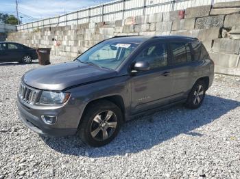  Salvage Jeep Compass