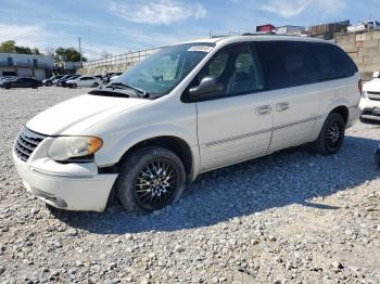  Salvage Chrysler Minivan