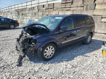  Salvage Chrysler Minivan