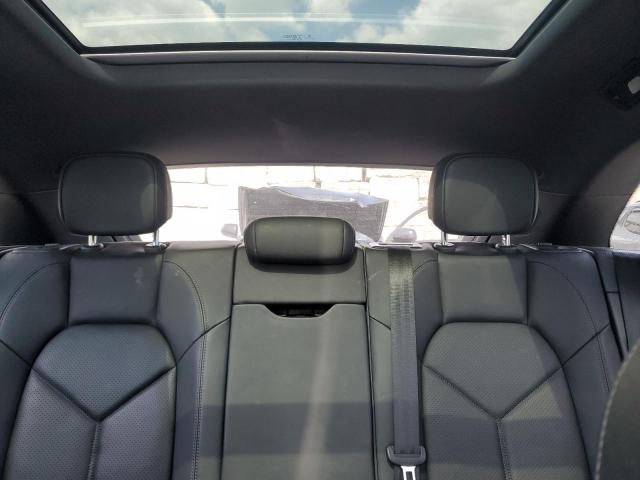 Porsche Macan Image 10