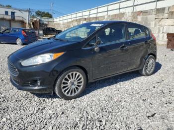  Salvage Ford Fiesta