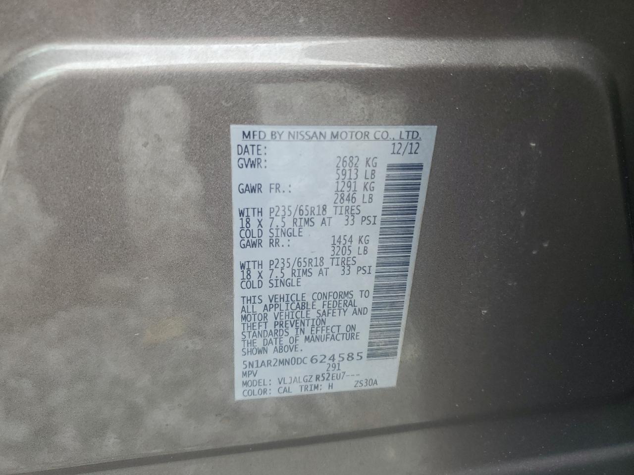 Nissan Pathfinder S Image 8