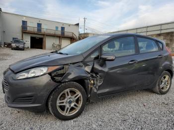  Salvage Ford Fiesta