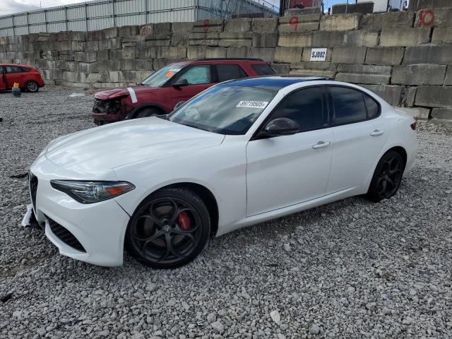  Salvage Alfa Romeo Giulia