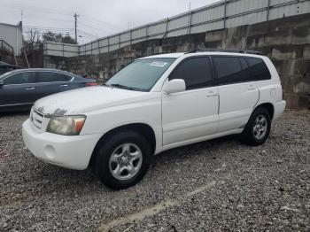  Salvage Toyota Highlander