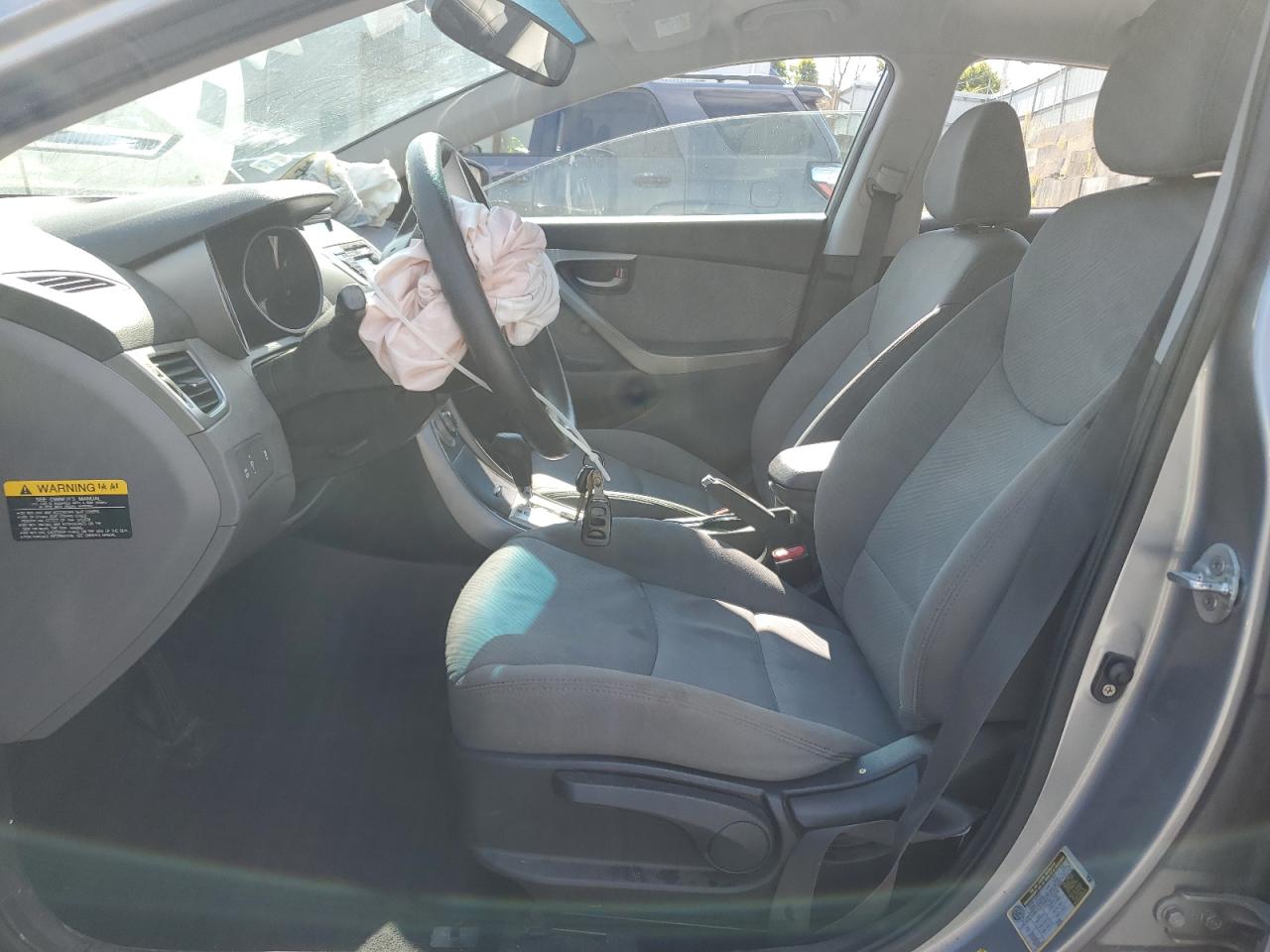 Hyundai ELANTRA Gls Image 7