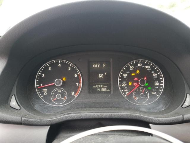 Volkswagen Passat S Image 7