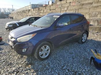  Salvage Hyundai TUCSON