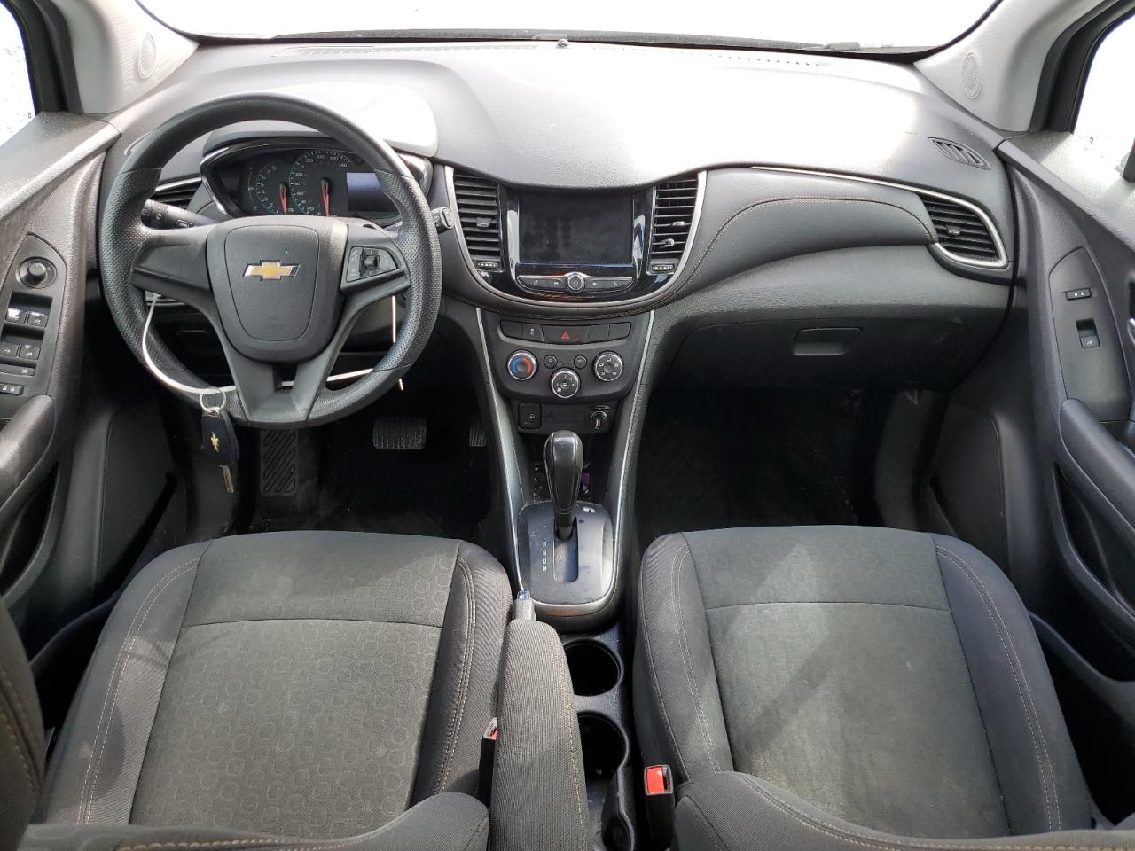 Chevrolet Trax Ls Image 9