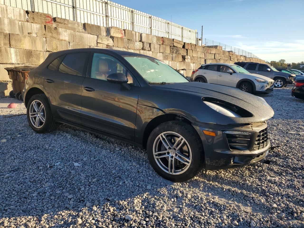 Porsche Macan Image 6