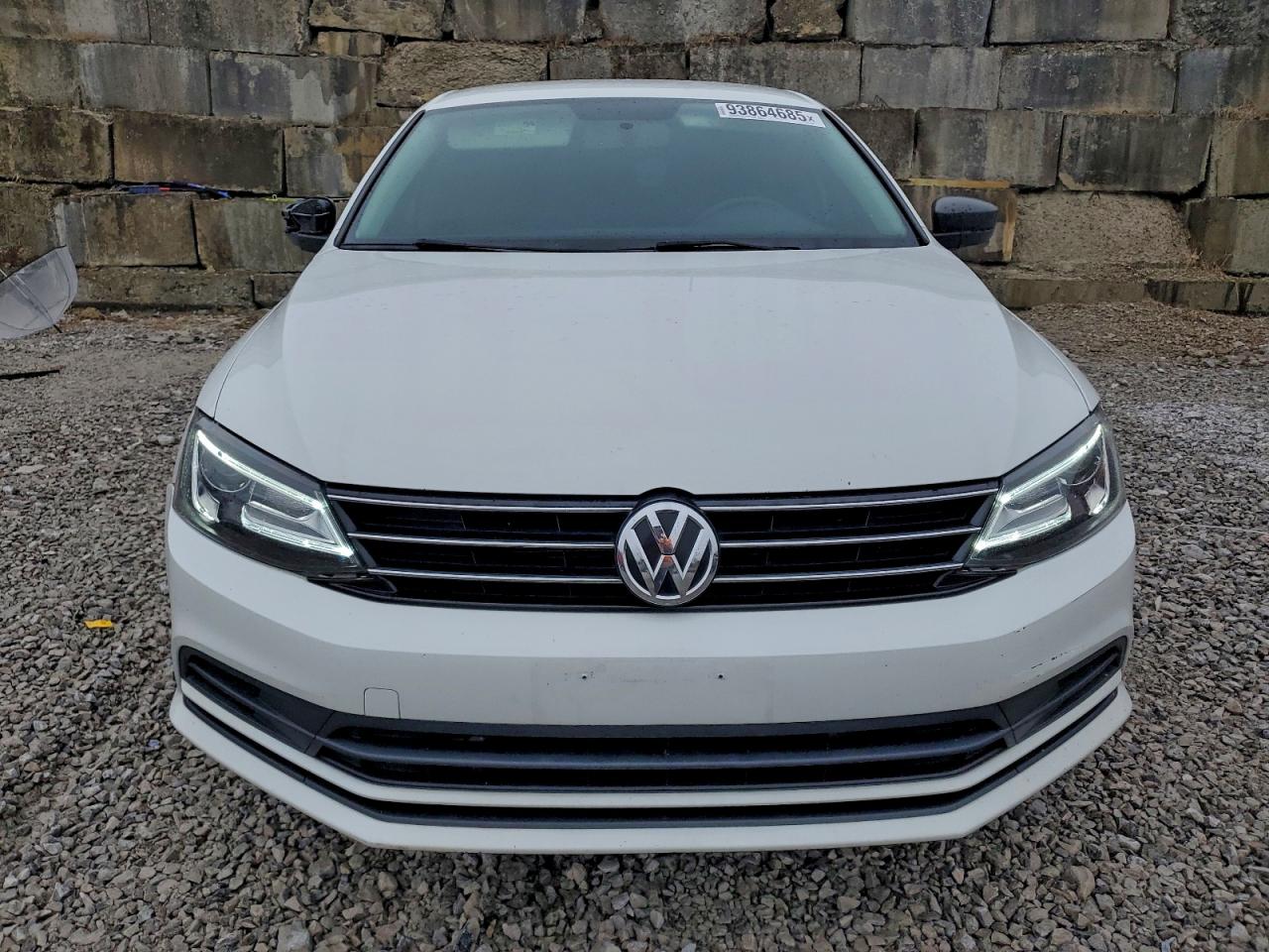 Volkswagen Jetta Base Image 11