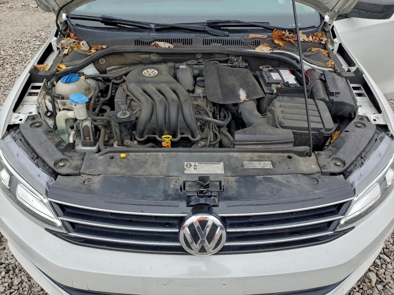 Volkswagen Jetta Base Image 4