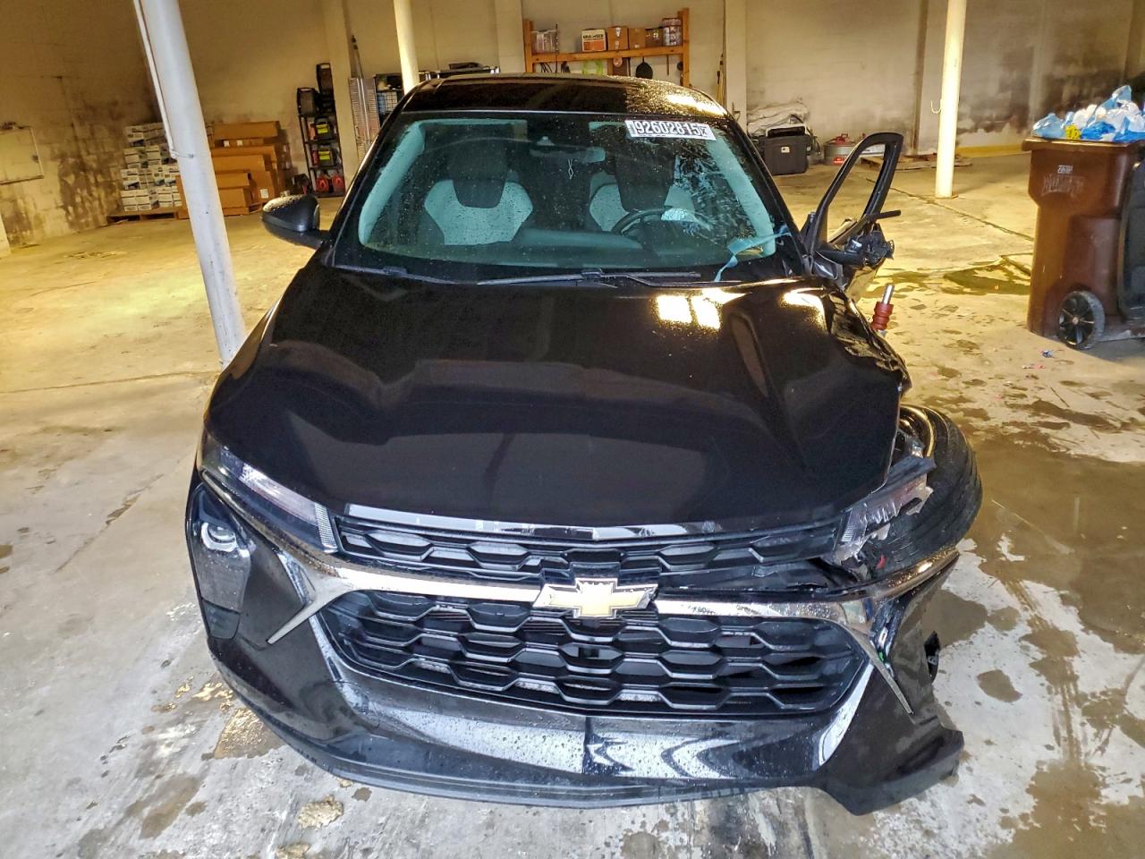 Chevrolet Trax Ls Image 3