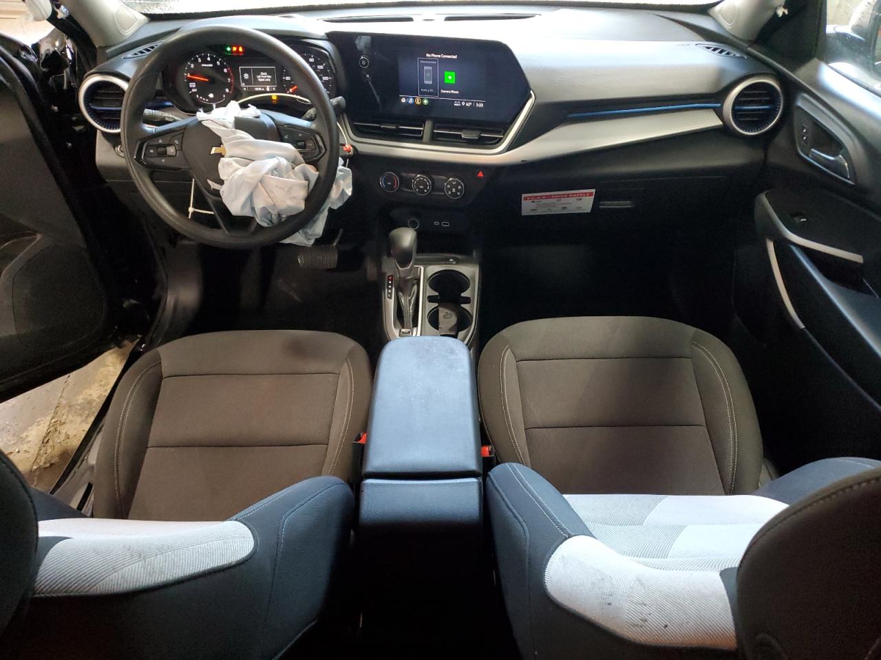 Chevrolet Trax Ls Image 4