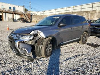  Salvage Mitsubishi Outlander