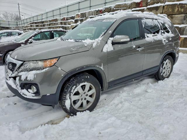  Salvage Kia Sorento