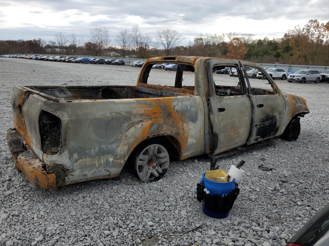 Toyota Tundra Double Cab Limited Image 3