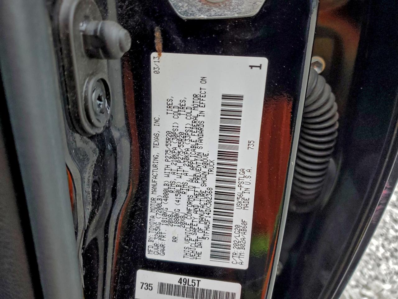 Toyota Tundra Crewmax Limited Image 10