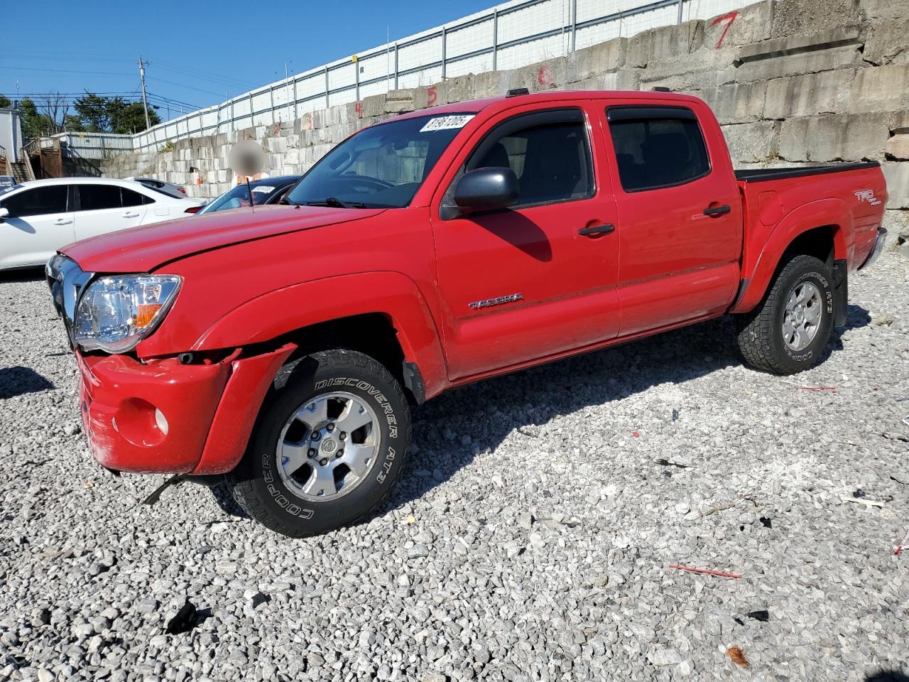 Toyota Tacoma Double Cab Image 1