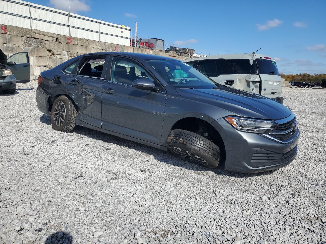 Volkswagen Jetta S Image 10