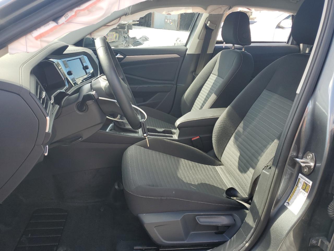 Volkswagen Jetta S Image 4