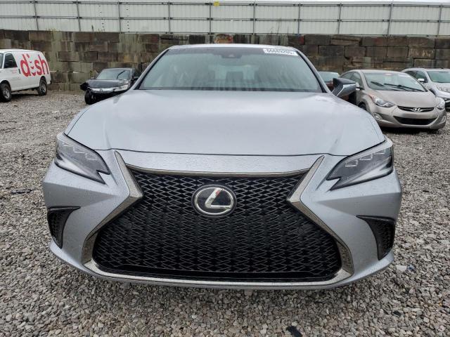 Lexus Es 300h Base Image 5