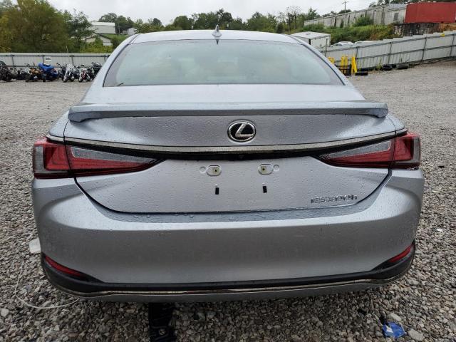 Lexus Es 300h Base Image 4