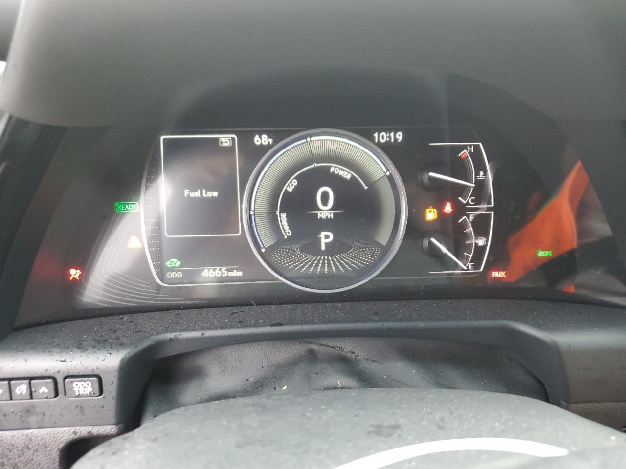 Lexus Es 300h Base Image 9