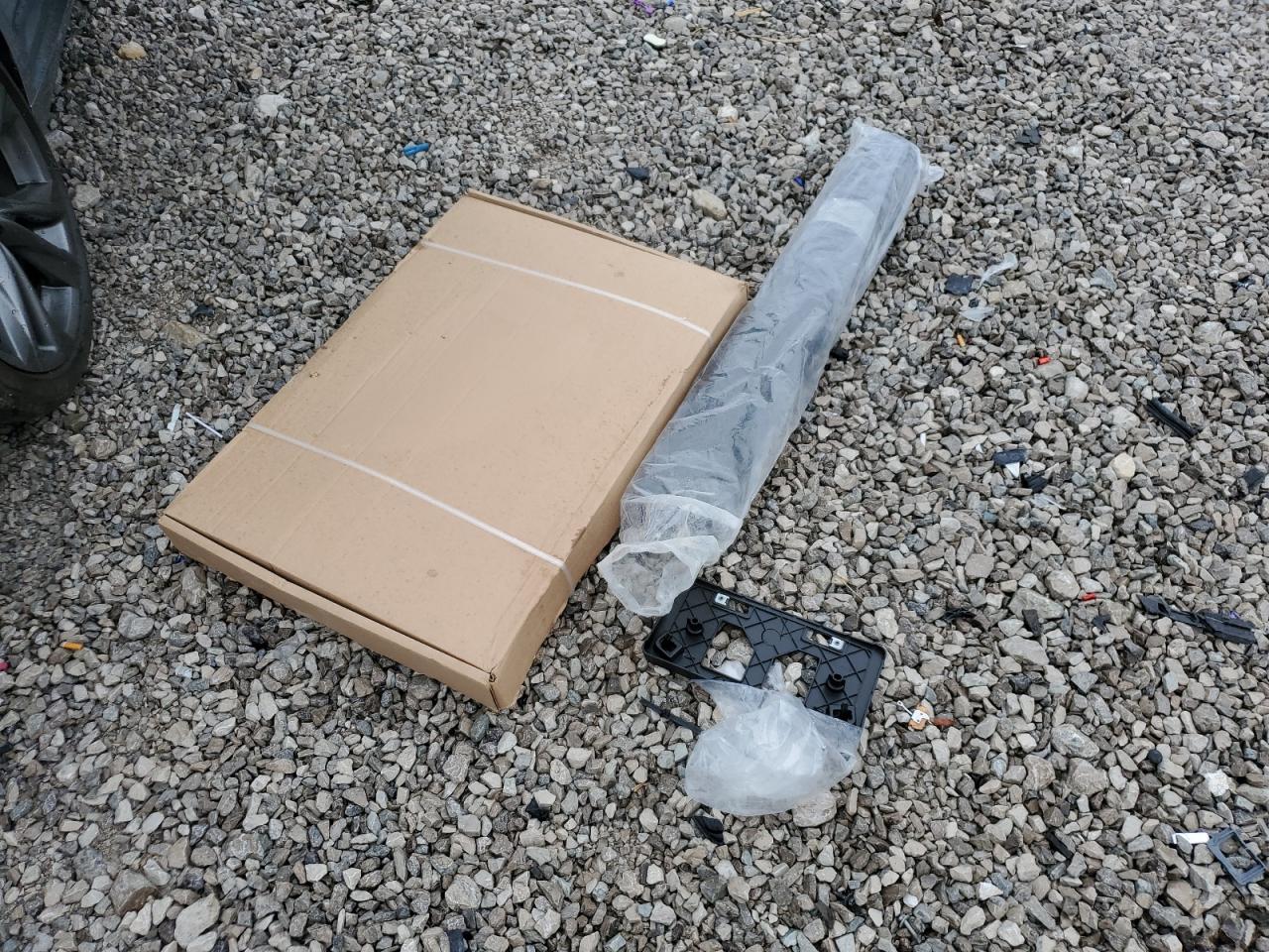 Lexus Es 300h Base Image 13