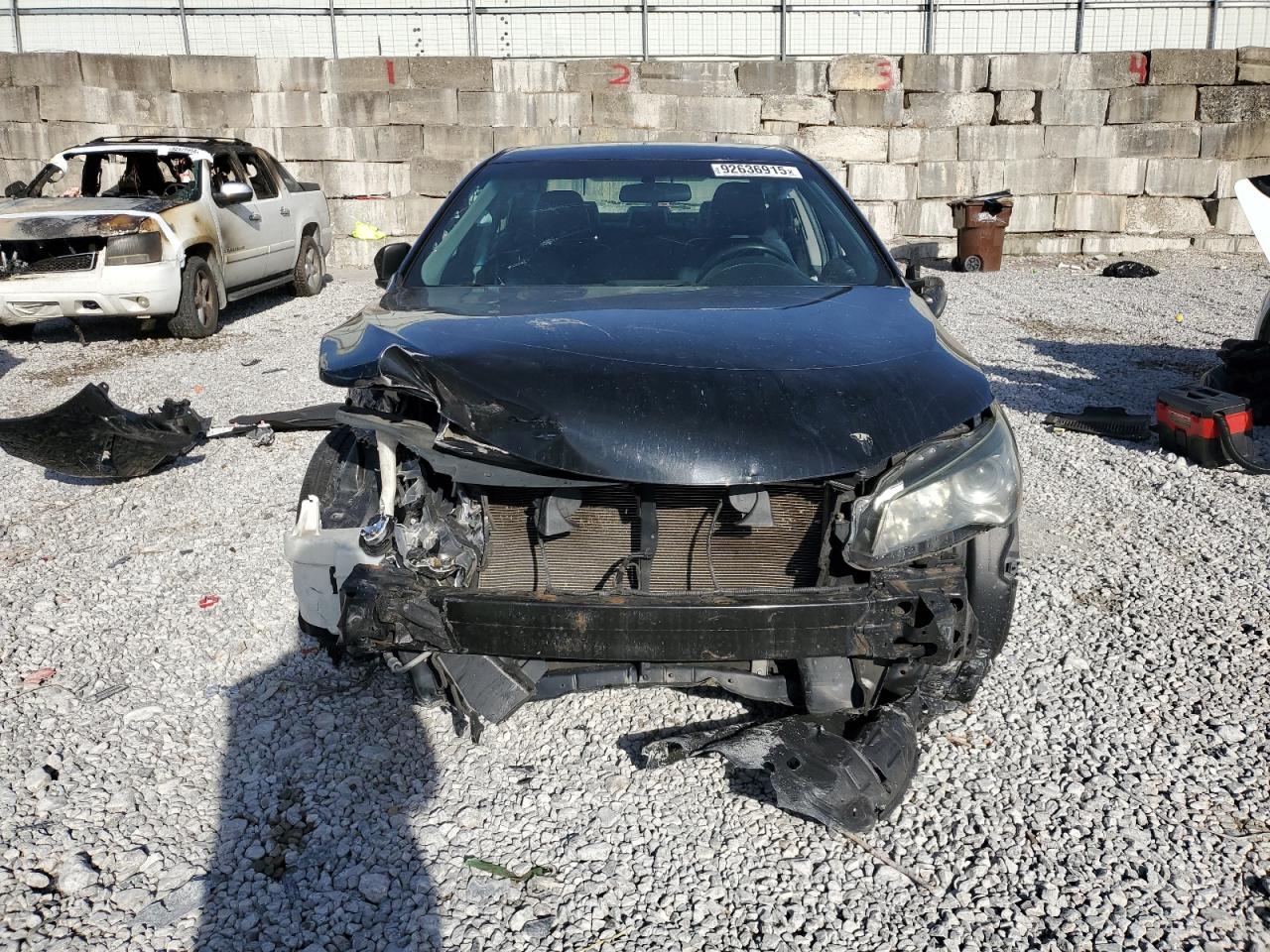 Toyota Camry Le Image 5