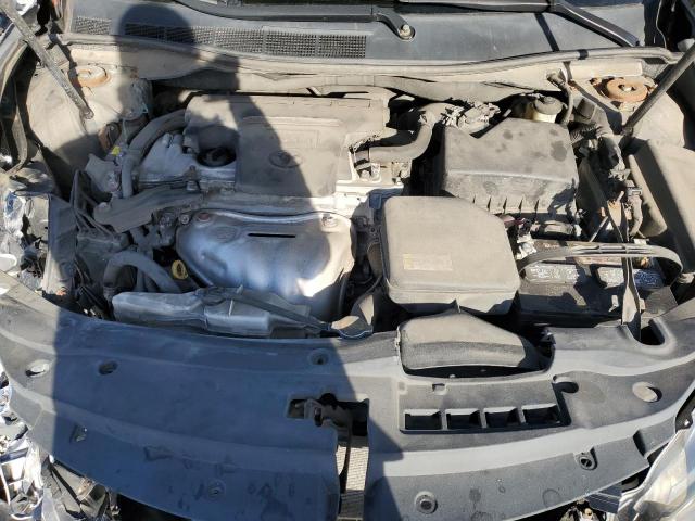 Toyota Camry Le Image 13