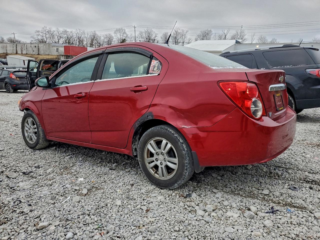 Chevrolet Sonic Lt Image 4