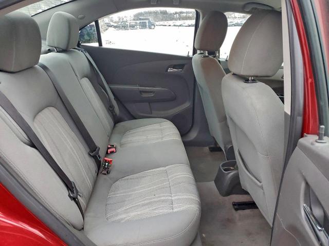 Chevrolet Sonic Lt Image 10