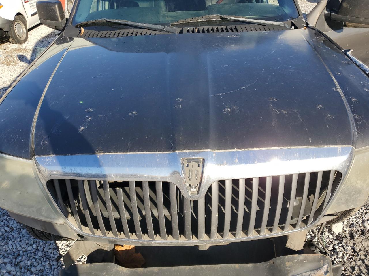 Lincoln Navigator Image 12