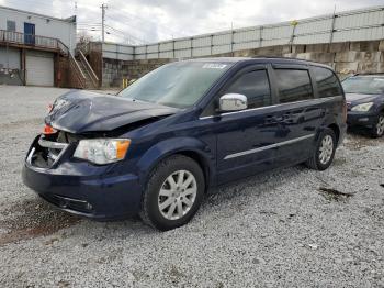  Salvage Chrysler Minivan