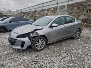  Salvage Mazda 3
