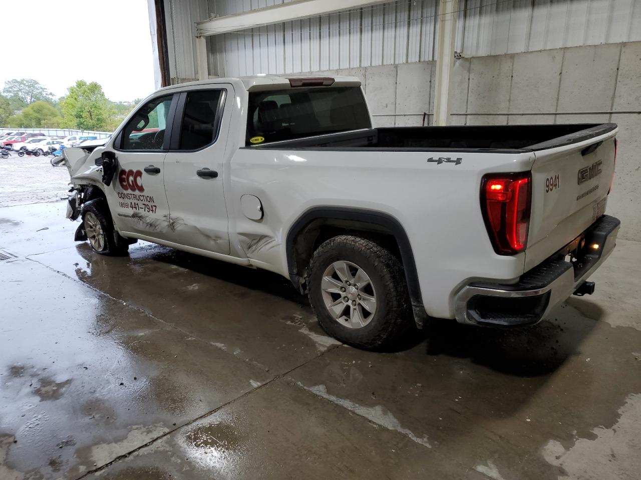 GMC Sierra K1500 Image 8