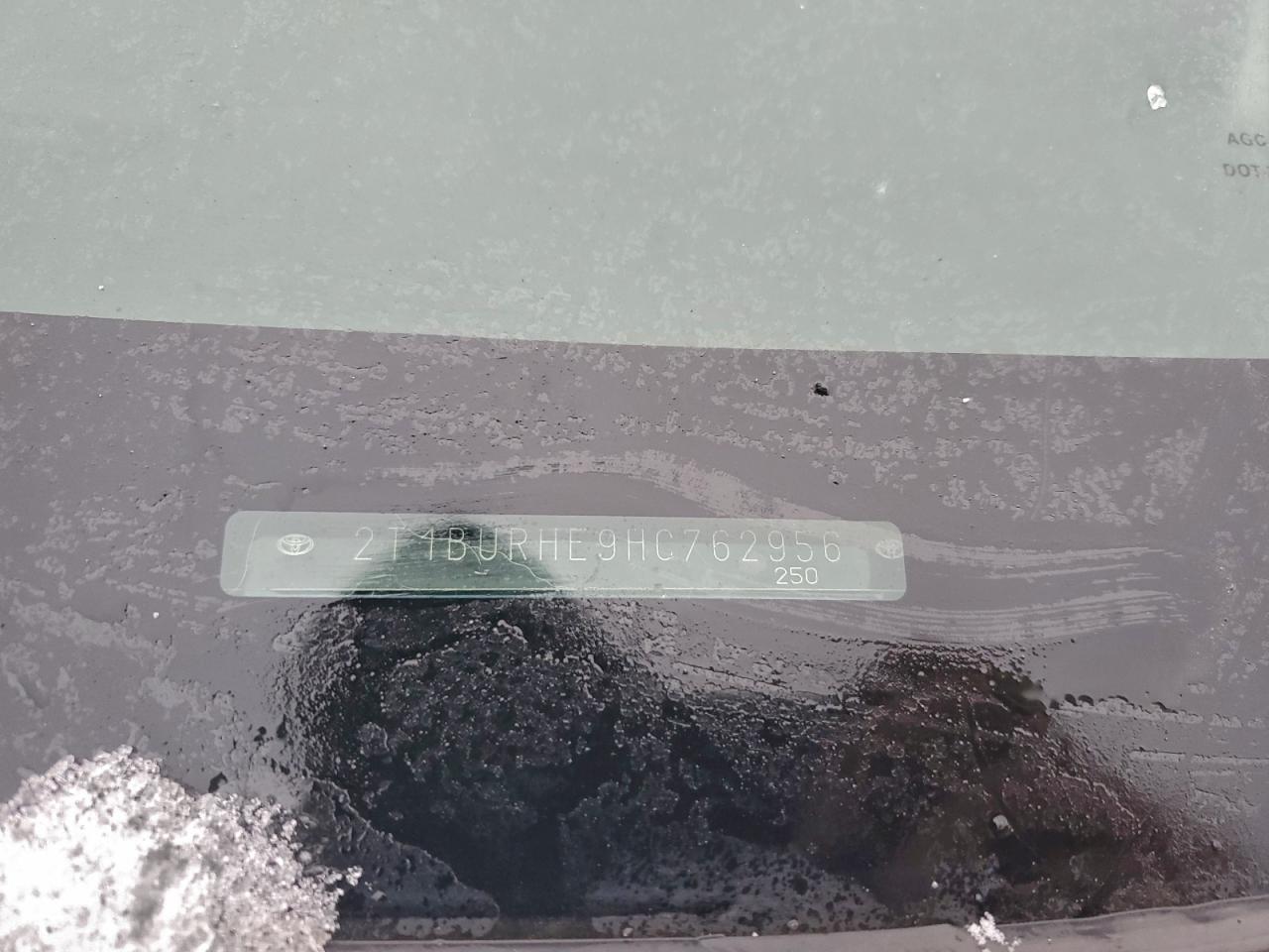 Toyota Corolla L Image 6