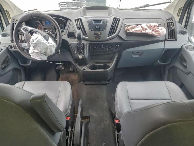 Ford Transit T-250 Image 10