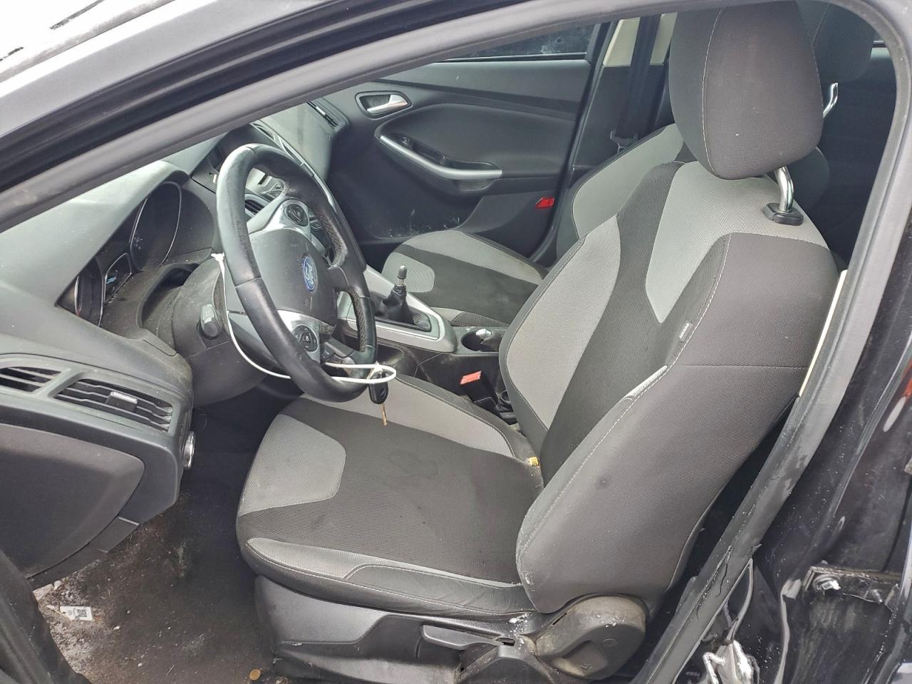 Ford Focus Se Image 6