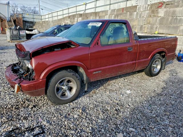  Salvage Chevrolet S-10