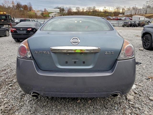Nissan Altima Base Image 5