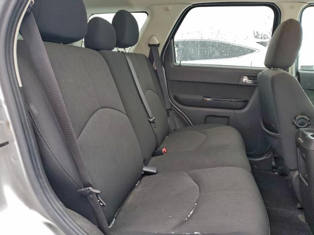 Mazda Tribute I Image 9