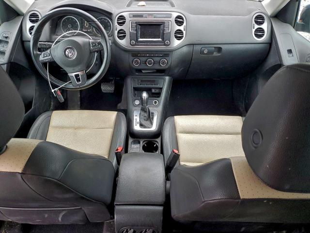 Volkswagen Tiguan S Image 8