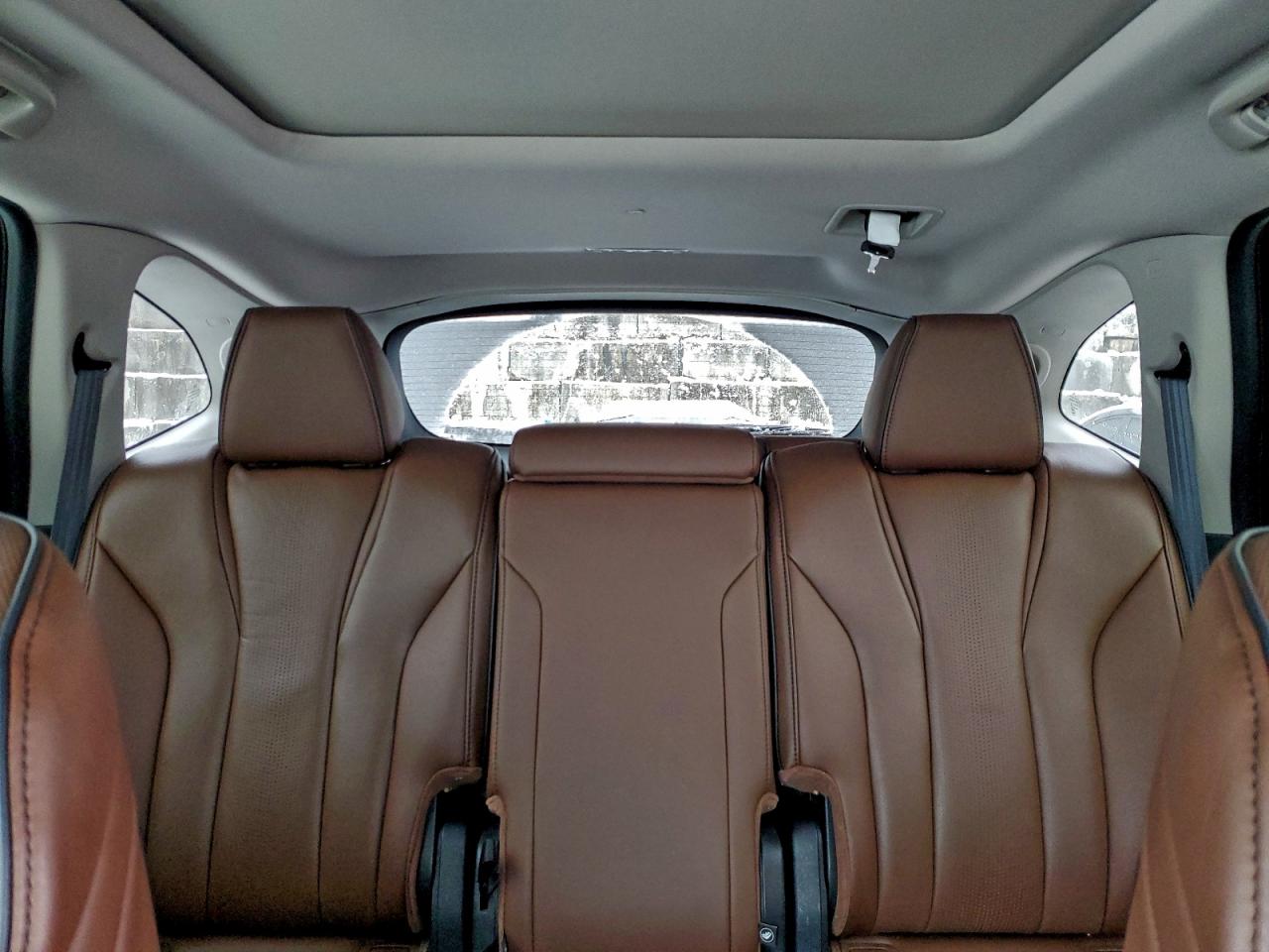 Acura MDX Advance Image 9