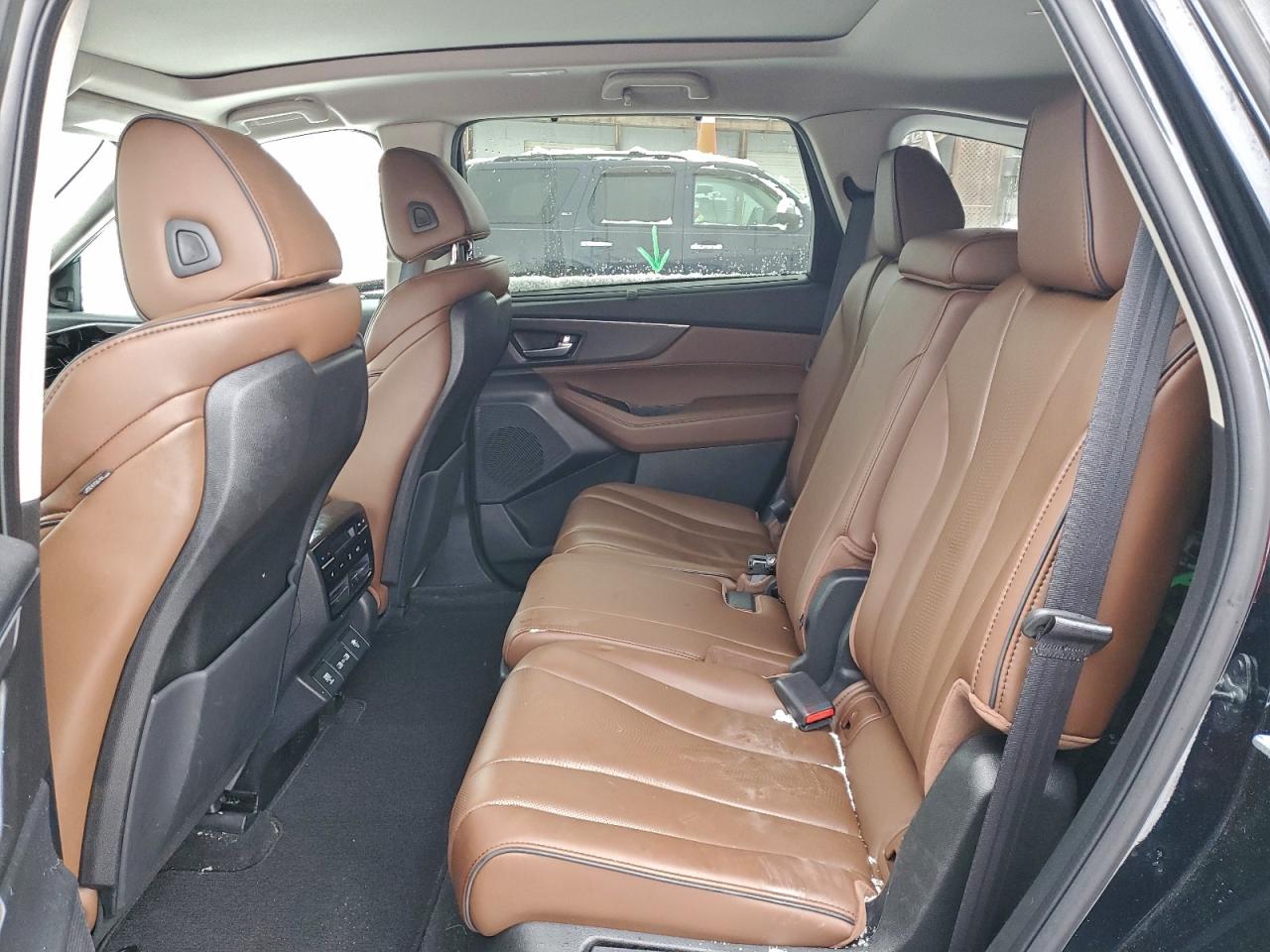 Acura MDX Advance Image 11